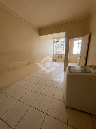 Imagem Apartamento com 2 Quartos à Venda, 70 m² em Copacabana - Rio De Janeiro Imagem Apartamento com 2 Quartos à Venda, 70 m² em Copacabana - Rio De Janeiro