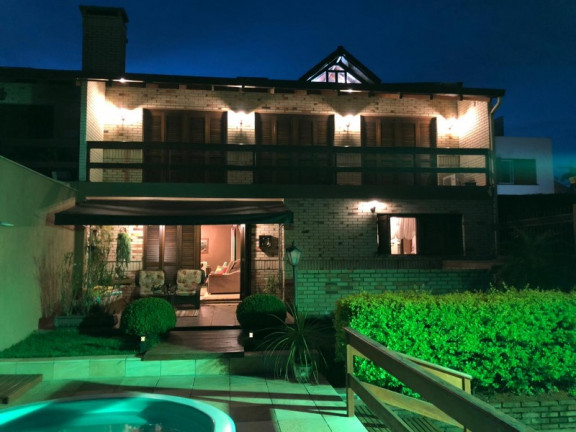 Imagem Imóvel com 3 Quartos à Venda, 214 m² em Alto Petrópolis - Porto Alegre Imagem Imóvel com 3 Quartos à Venda, 214 m² em Alto Petrópolis - Porto Alegre
