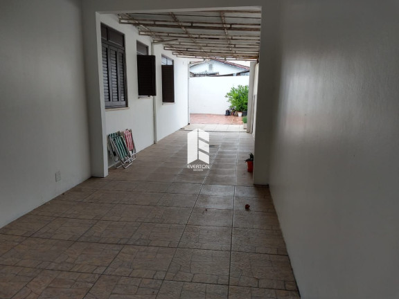 Imagem Casa com 5 Quartos à Venda, 200 m² em Nossa Senhora De Lourdes - Santa Maria Imagem Casa com 5 Quartos à Venda, 200 m² em Nossa Senhora De Lourdes - Santa Maria