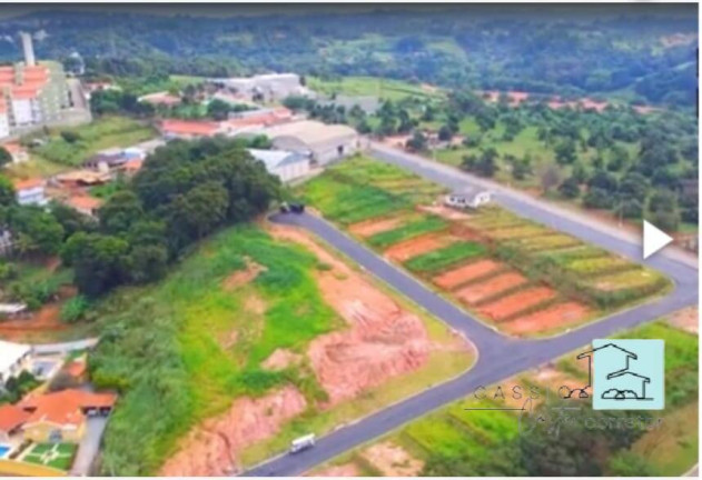 Terreno à Venda, 250 m² em Santa Claudina - Vinhedo
