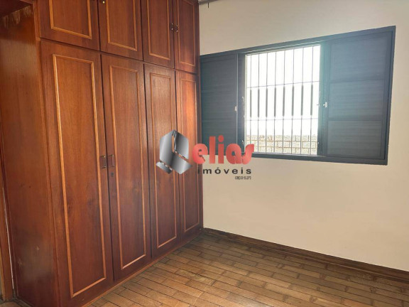 Imagem Casa com 3 Quartos à Venda, 320 m² em Vila Nova Santa Clara - Bauru Imagem Casa com 3 Quartos à Venda, 320 m² em Vila Nova Santa Clara - Bauru
