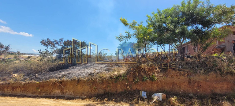 Imagem Terreno à Venda, 450 m² em Iguaba Grande Imagem Terreno à Venda, 450 m² em Iguaba Grande
