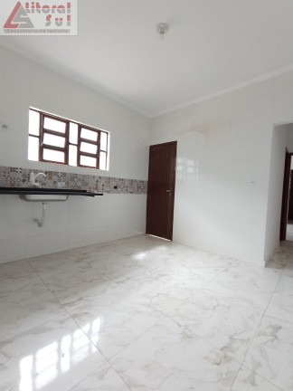 Imagem Casa com 2 Quartos à Venda, 71 m² em Maracanã - Praia Grande Imagem Casa com 2 Quartos à Venda, 71 m² em Maracanã - Praia Grande