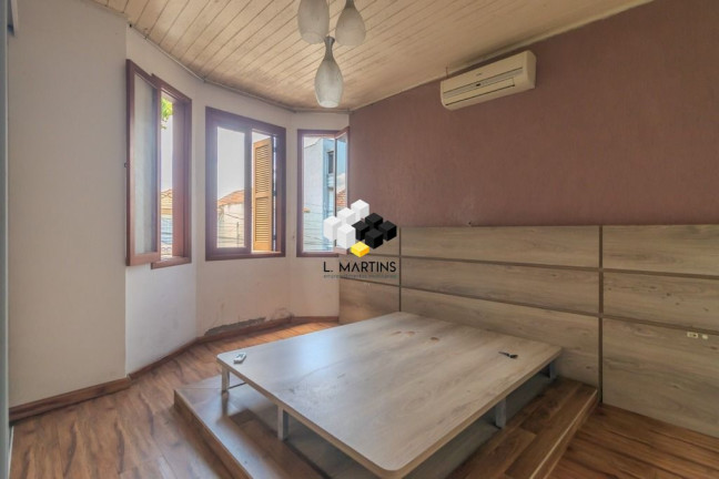Imagem Casa com 3 Quartos à Venda, 160 m² em Floresta - Porto Alegre