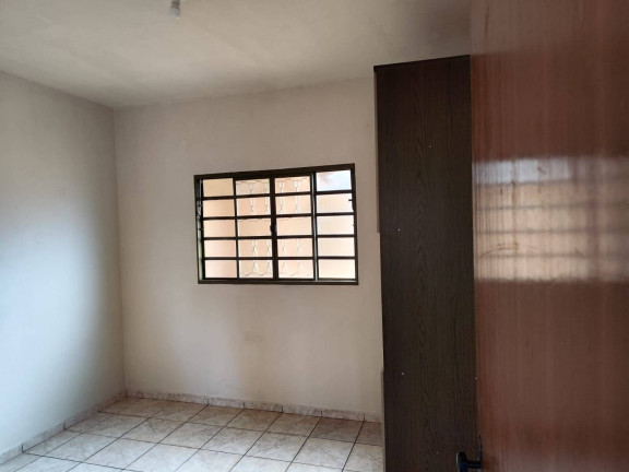 Imagem Casa com 2 Quartos à Venda, 220 m² em Jardim Novo Horizonte - Arapongas Imagem Casa com 2 Quartos à Venda, 220 m² em Jardim Novo Horizonte - Arapongas