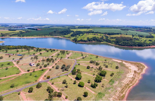Imagem Terreno à Venda, 450 m² em Terras De Santa Cristina Iii - Itaí Imagem Terreno à Venda, 450 m² em Terras De Santa Cristina Iii - Itaí