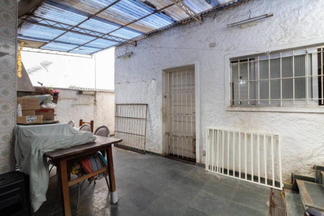 Imagem Casa com 3 Quartos à Venda, 232 m² em Mirandópolis - São Paulo