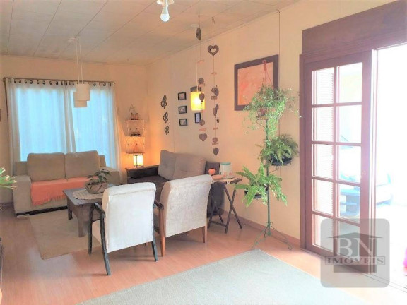 Imagem Casa com 3 Quartos à Venda, 135 m² em Universitário - Santa Cruz Do Sul Imagem Casa com 3 Quartos à Venda, 135 m² em Universitário - Santa Cruz Do Sul