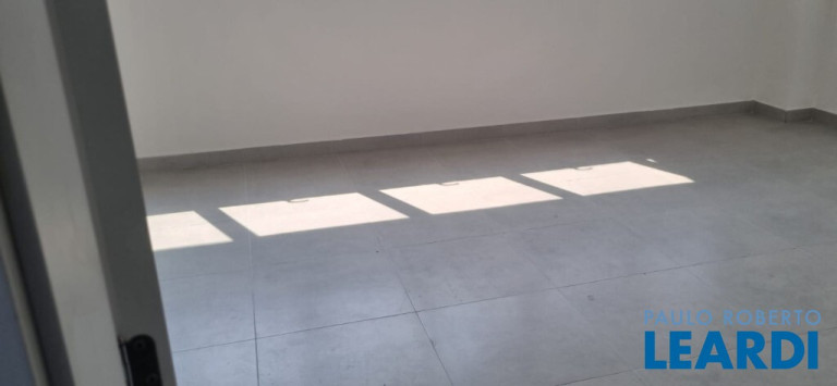Imagem Sala Comercial à Venda, 37 m² em Vila Assunção - Santo André Imagem Sala Comercial à Venda, 37 m² em Vila Assunção - Santo André