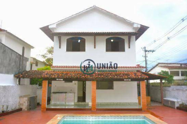 Imagem Casa com 5 Quartos à Venda, 220 m² em São Francisco - Niterói Imagem Casa com 5 Quartos à Venda, 220 m² em São Francisco - Niterói