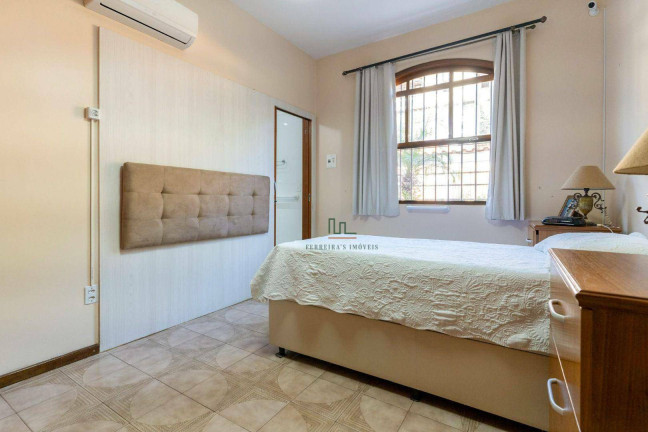 Imagem Casa com 2 Quartos à Venda, 150 m² em Itaipu - Niterói Imagem Casa com 2 Quartos à Venda, 150 m² em Itaipu - Niterói