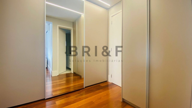 Imagem Apartamento com 2 Quartos à Venda, 131 m² em Brooklin - São Paulo
