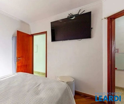 Imagem Sobrado com 4 Quartos à Venda, 254 m² em Vila Gilda - Santo André