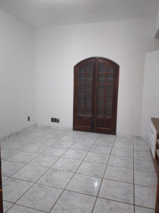 Imagem Casa com 4 Quartos à Venda, 310 m² em Vila Mury - Volta Redonda Imagem Casa com 4 Quartos à Venda, 310 m² em Vila Mury - Volta Redonda