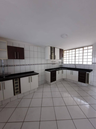 Imagem Casa com 2 Quartos à Venda, 75 m² em Bela Vista - Jundiaí Imagem Casa com 2 Quartos à Venda, 75 m² em Bela Vista - Jundiaí