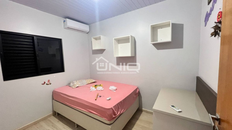 Imagem Casa com 3 Quartos à Venda, 150 m² em Cadorin - Pato Branco