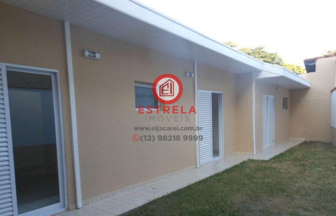 Imagem Casa com 3 Quartos à Venda, 151 m² em Jardim Siesta - Jacareí Imagem Casa com 3 Quartos à Venda, 151 m² em Jardim Siesta - Jacareí