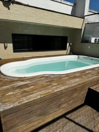 Cobertura com 4 Quartos à Venda, 242 m² em Ingá - Niterói