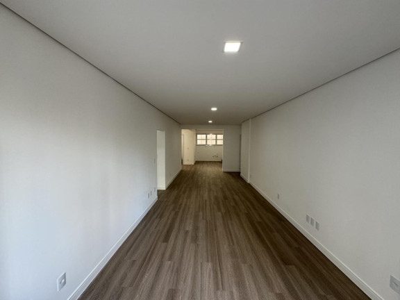 Apartamento com 3 Quartos à Venda, 111 m² em Centro - Florianópolis