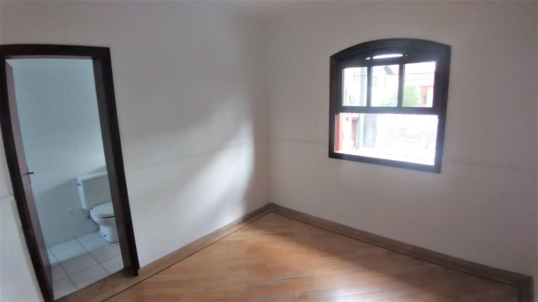 Imagem Casa com 4 Quartos à Venda, 220 m² em Vila Inglesa - São Paulo