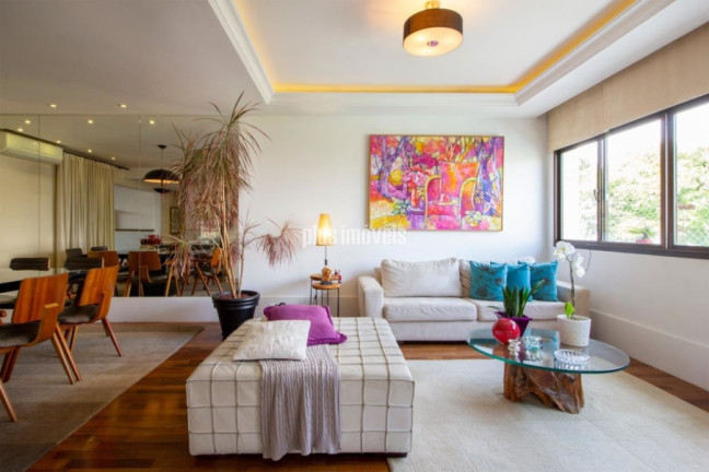 Imagem Apartamento com 4 Quartos à Venda, 275 m² em Real Parque - São Paulo