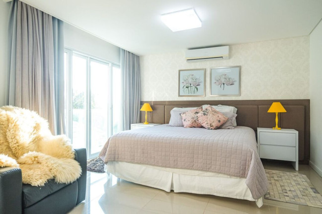 Imagem Casa com 4 Quartos à Venda, 511 m² em Pantanal - Florianópolis