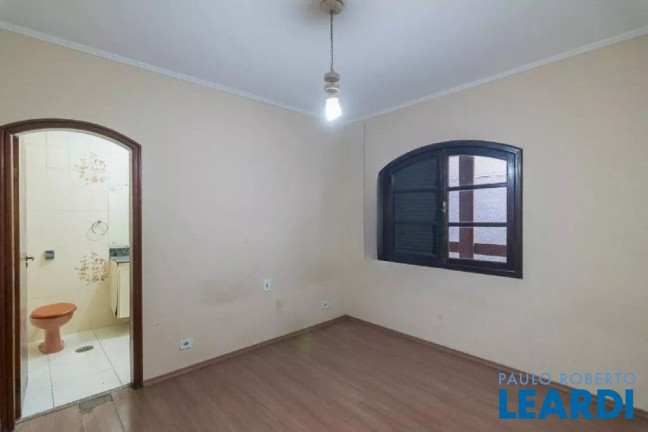 Imagem Sobrado com 3 Quartos à Venda, 512 m² em Vila Gilda - Santo André Imagem Sobrado com 3 Quartos à Venda, 512 m² em Vila Gilda - Santo André