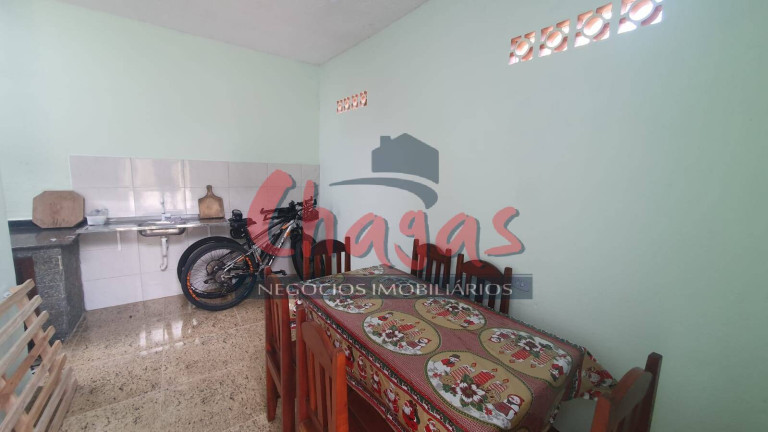 Imagem Casa com 4 Quartos à Venda, em Caraguatatuba Imagem Casa com 4 Quartos à Venda, em Caraguatatuba