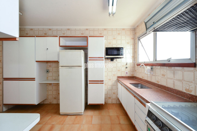 Imagem Apartamento com 3 Quartos à Venda, 132 m² em Real Parque - São Paulo Imagem Apartamento com 3 Quartos à Venda, 132 m² em Real Parque - São Paulo
