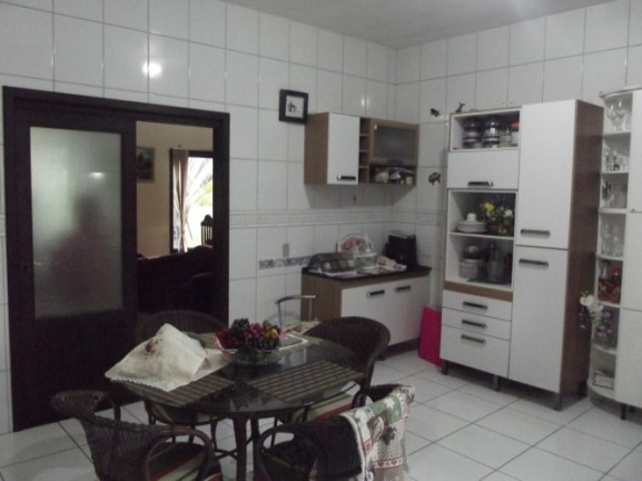 Imagem Casa com 4 Quartos à Venda, 2.000 m² em águas Claras - Viamão