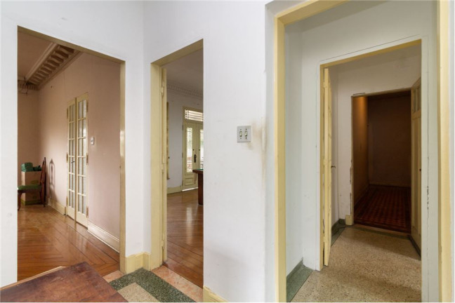 Imagem Casa com 6 Quartos à Venda, 485 m² em Bela Aliança - São Paulo Imagem Casa com 6 Quartos à Venda, 485 m² em Bela Aliança - São Paulo
