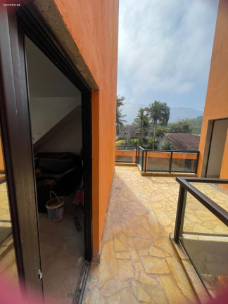 Imagem Sobrado com 2 Quartos à Venda, 95 m² em Maresias - São Sebastião Imagem Sobrado com 2 Quartos à Venda, 95 m² em Maresias - São Sebastião