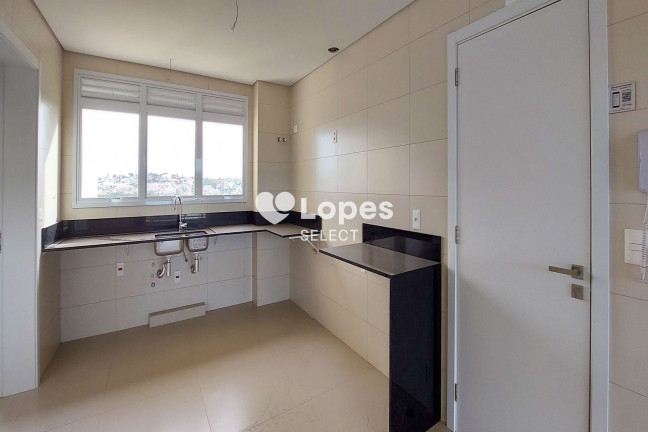 Imagem Apartamento com 4 Quartos à Venda, 247 m² em Vila Embaré - Valinhos
