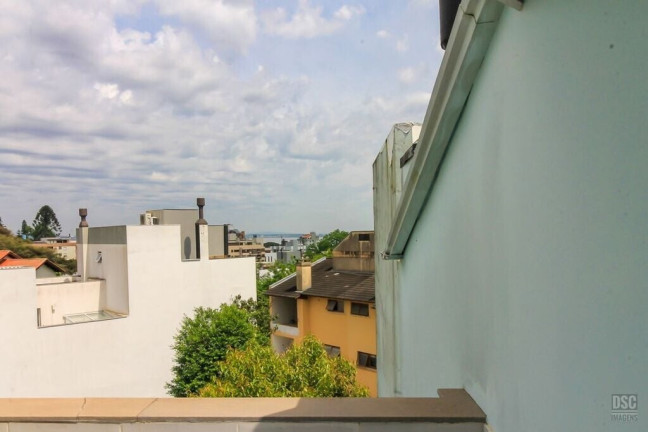 Imagem Casa de Condomínio com 3 Quartos à Venda, 177 m² em Tristeza - Porto Alegre