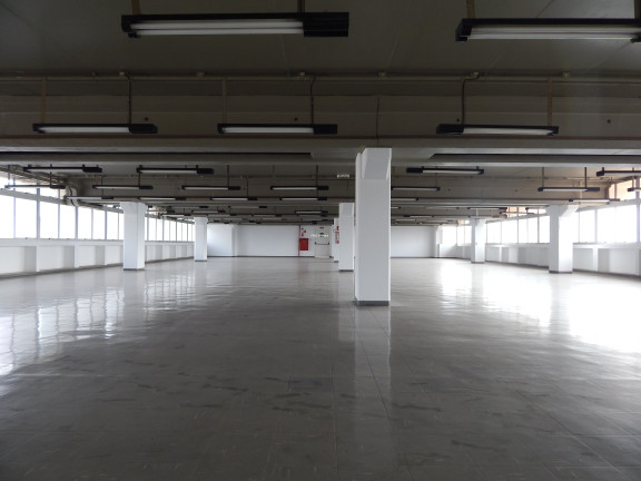 Imagem Imóvel para Alugar, 615 m² em Vila Poupança - Santana De Parnaíba Imagem Imóvel para Alugar, 615 m² em Vila Poupança - Santana De Parnaíba