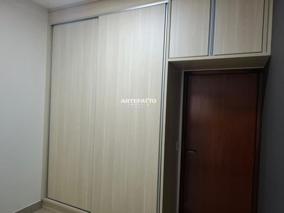 Imagem Casa com 3 Quartos à Venda, 200 m²