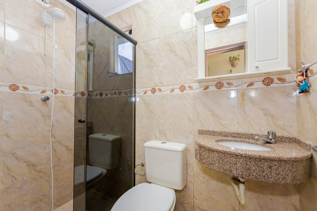 Imagem Casa com 4 Quartos à Venda, 271 m² em Santo Inácio - Curitiba