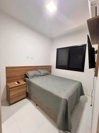 Imagem Casa com 2 Quartos à Venda, em Maracanã - Praia Grande Imagem Casa com 2 Quartos à Venda, em Maracanã - Praia Grande