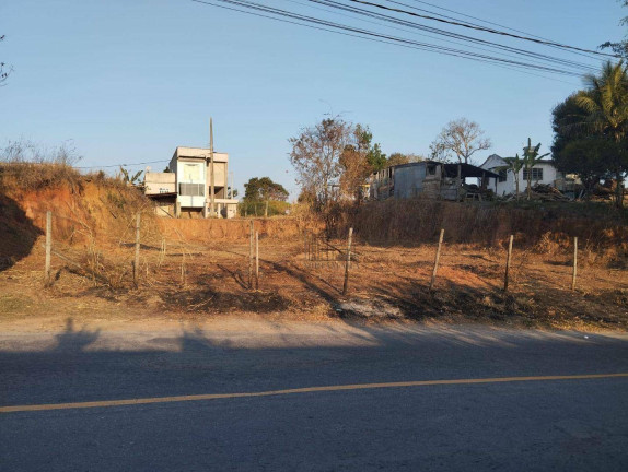 Imagem Terreno à Venda, 773 m² em Roma - Volta Redonda Imagem Terreno à Venda, 773 m² em Roma - Volta Redonda