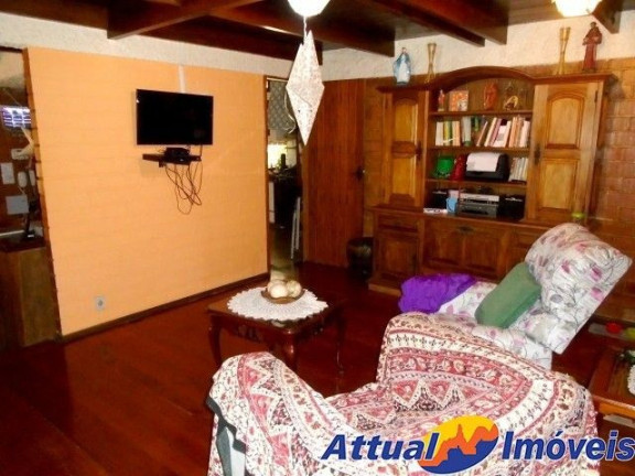 Imagem Casa com 6 Quartos à Venda, 382 m² em Caxangá - Teresópolis Imagem Casa com 6 Quartos à Venda, 382 m² em Caxangá - Teresópolis