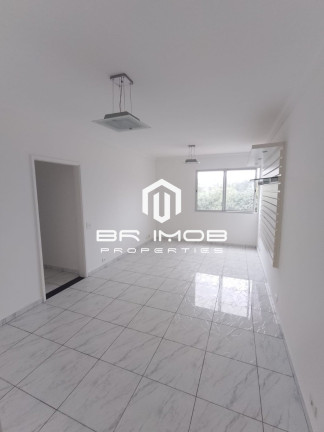 Imagem Imóvel com 3 Quartos à Venda, 70 m² em Santo Amaro - São Paulo