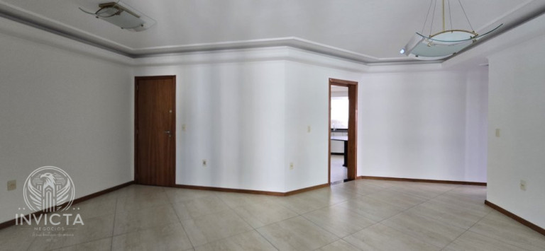 Imagem Apartamento com 3 Quartos à Venda, 115 m² em Centro - Balneário Camboriú