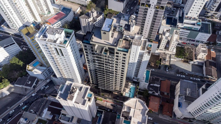 Imagem Apartamento com 4 Quartos à Venda, 147 m² em Pioneiros - Balneário Camboriú Imagem Apartamento com 4 Quartos à Venda, 147 m² em Pioneiros - Balneário Camboriú
