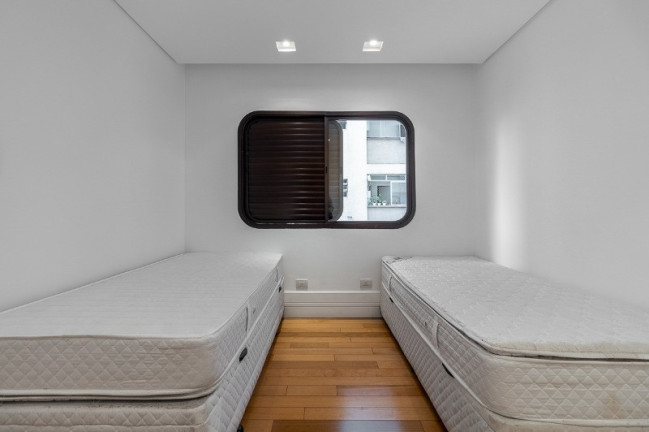 Imagem Imóvel com 3 Quartos à Venda, 293 m² em Jardim Paulista - São Paulo Imagem Imóvel com 3 Quartos à Venda, 293 m² em Jardim Paulista - São Paulo