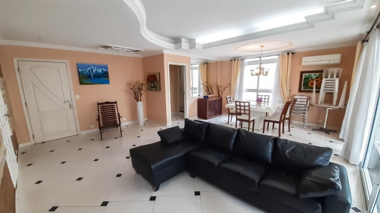 Imagem Apartamento com 3 Quartos à Venda, 176 m² em Pitangueiras - Guarujá