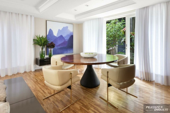 Imagem Casa com 3 Quartos para Alugar, 320 m² em Pacaembu - São Paulo Imagem Casa com 3 Quartos para Alugar, 320 m² em Pacaembu - São Paulo