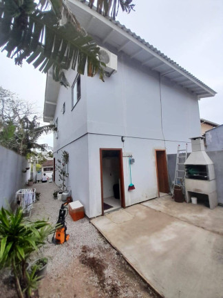 Imagem Casa com 2 Quartos à Venda, 75 m² em José Amandio - Bombinhas Imagem Casa com 2 Quartos à Venda, 75 m² em José Amandio - Bombinhas