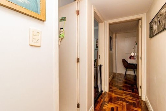 Imagem Apartamento com 3 Quartos à Venda, 133 m² em Cidade Baixa - Porto Alegre Imagem Apartamento com 3 Quartos à Venda, 133 m² em Cidade Baixa - Porto Alegre