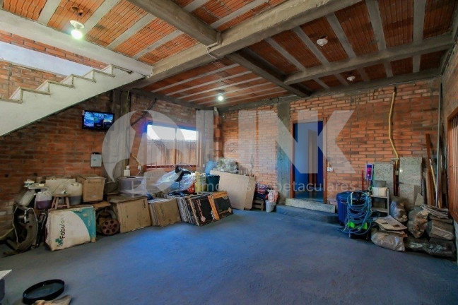 Imagem Casa com 5 Quartos à Venda, 600 m² em Jardim Leopoldina - Porto Alegre