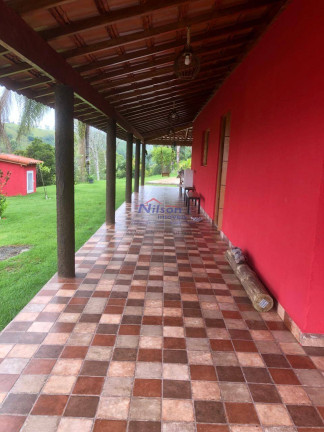 Imagem Casa de Condomínio com 3 Quartos à Venda, em Guararema Imagem Casa de Condomínio com 3 Quartos à Venda, em Guararema